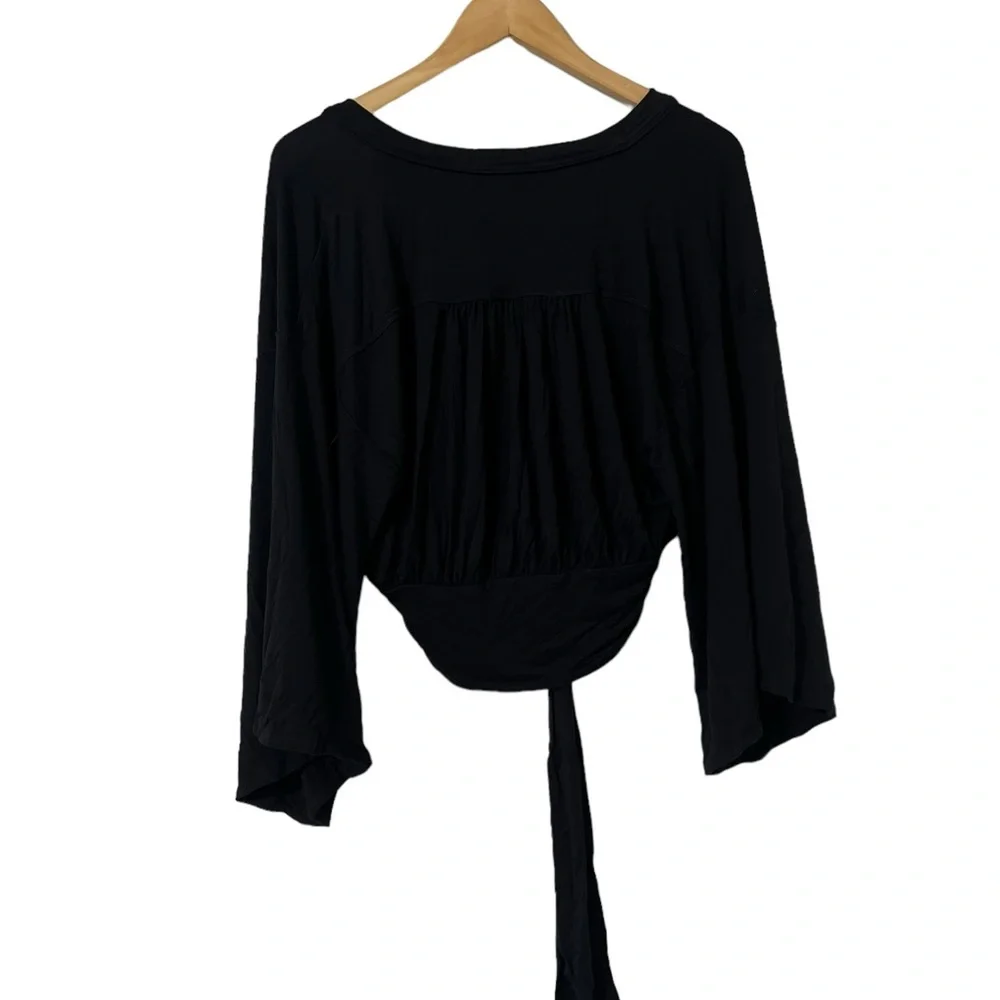 FREE PEOPLE That’s A Wrap Wide Sleeve Kimono Wrap Knit Top Shirt